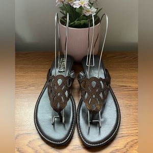Italian ShoeMakers Thong Sandals SIZE 10